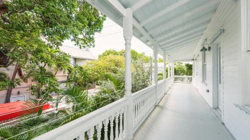 Downtown House | Villa Angelita by Last Key Realty