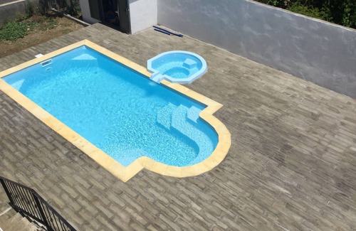 Pereybere Villa | Villa Angellay - 200 m², swimming pool, 6 bedrooms, large garden, 10 mins walk to the beach