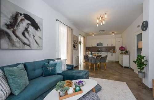 Gruda Villa | Villa Anita - Five Bedroom Villa with Swimming pool