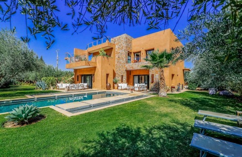 Douar Sidi Youssef Ben Ali Villa | Villa Anjam - Five Bedroom Villa, Sleeps 10