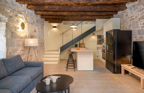 Pitve Villa | Villa Ante - Two Bedroom Villa, Sleeps 6
