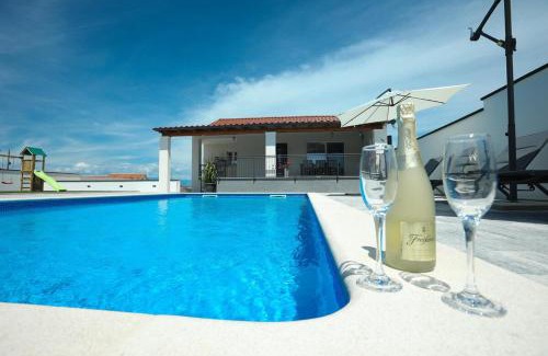 Donje Rastane Villa | Villa Ante with Private Pool