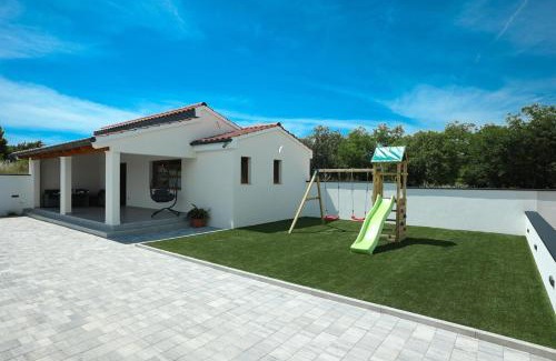 Donje Rastane Villa | Villa Ante with Private Pool