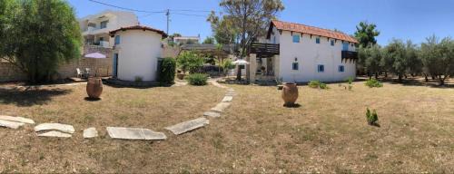 Almyrida House | Villa Antonia
