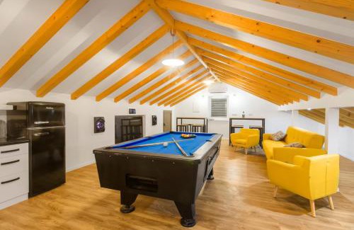 Marina Villa | Villa Antonia with heated pool