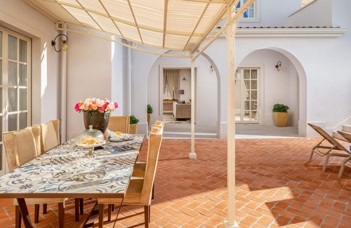 Vabriga Villa | Villa Anza - Four Bedroom Villa, Sleeps 8