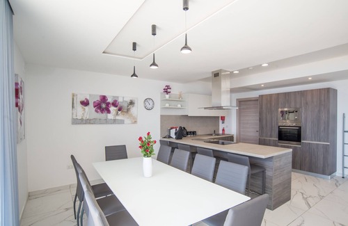 San Tumas Apartment | Villa Apartments with direct sea views and private pool