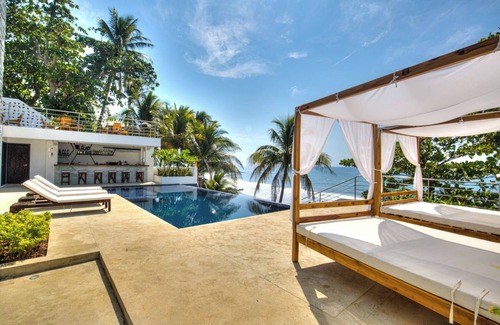 Chiltiupan House | Villa Aqua: A Private Residence by Garten Hotel