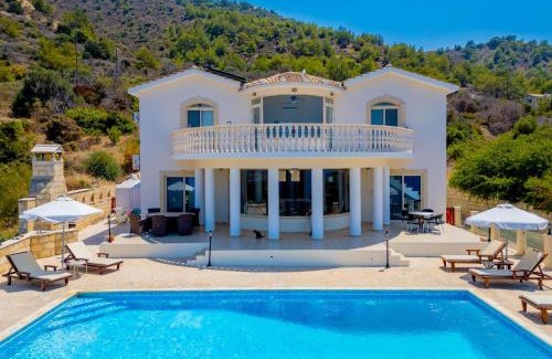 Pachyammos Villa | Villa Aquavitus