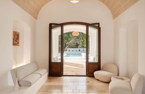 Selva di Fasano Villa | Villa Arabesca