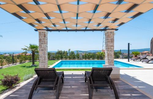 Stankovici Villa | Villa Aria
