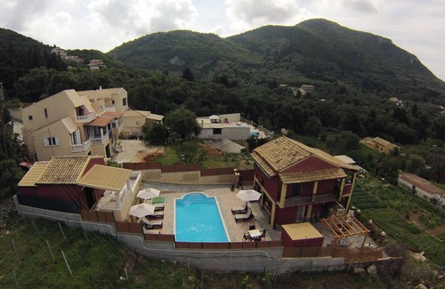 Paramonas Villa | Villa Aris - Holiday & relaxation