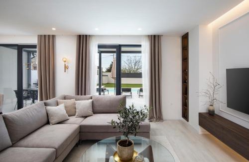 Loborika Villa | Villa Artis