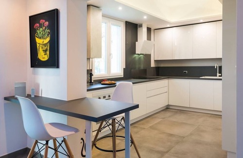 Syracuse Villa | Villa Artista – Syracuse Area