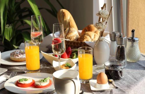 Keszthely Bed & Breakfast | Villa Aruba & Private SPA Suites