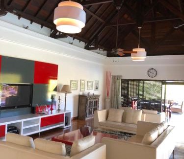 Bel Ombre Villa | Villa Astreia