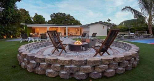 Golden Glades Villa | Villa Athena - The Glamhomes