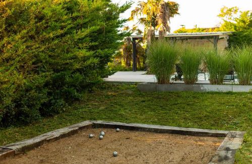 Moncrabeau Villa | Villa au Petit Bonheur avec clim - Hameau au calme - piscine chauffée - pétanque