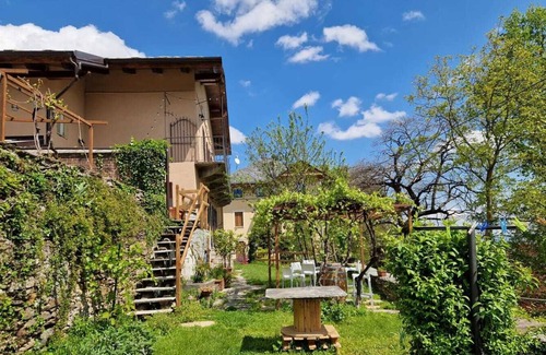 Torre Pellice Apartment | Villa Aurora Under the Stars