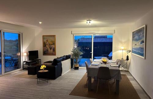 Saint-Ambroix House | Villa avec piscine/6 personnes