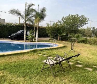 Laghdira Villa | Villa avec Piscine, Terrain de Foot et Aire de Jeux pour Enfants