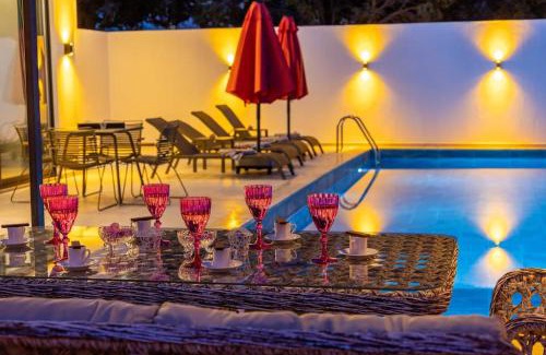 Sarıbelen Villa | Villa Ayşe Sultan / Kalkan
