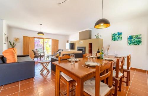 Aljezur Villa | Villa Azure Family & Surf Escape