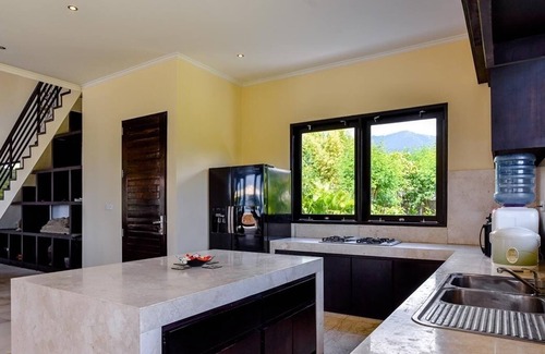 Gerokgak Villa | Villa Bali Il Mare - Luxury 4 Bedroom Villa, Beachfront Private Villa