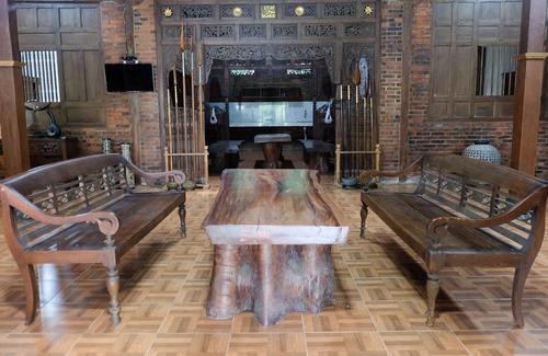 Ambarawa House | Villa Bandungan by Simply Homy