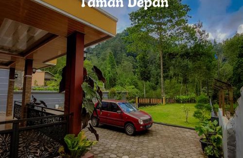 Karanganyar Villa | Villa Bang Bimmm Tawangmangu