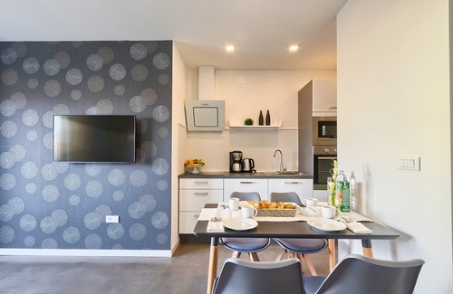 Gregovica Apartment | Villa Barmel Apartment with balcony (Apt 2)