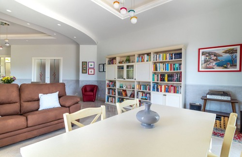 Modica Villa | Villa Bartolomeo with Pool, Garden and Wi-Fi