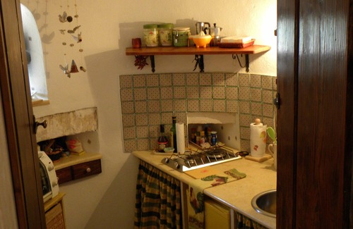 Monte Sant'Angelo Villa | VILLA BASSO - lovely apartment with private terrace. Ideal for couples