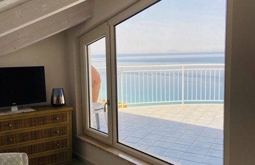 Zambrone House | Villa beautiful view .