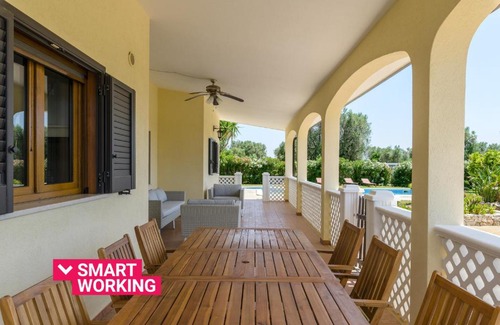 San Vito dei Normanni Villa | Villa Bella con piscina by Wonderful Italy