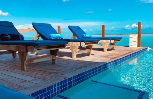 Bottle Creek Villa | Villa Belvedere: A Luxurious and Private Oceanfront Retreat in North Caicos
