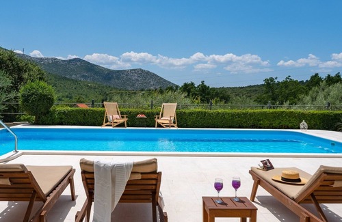 Gata Villa | VILLA BEYBE with Jacuzzi, a private 50sqm pool, Billiard, free WIFI, 3 bedrooms