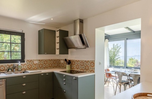 Cricqueboeuf Villa | Villa Biloba - sea view and beach access, 10 People