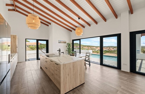 Fontein Villa | Villa Bista di Laman, stunning views over Bandabou, 3 bedrooms and private pool