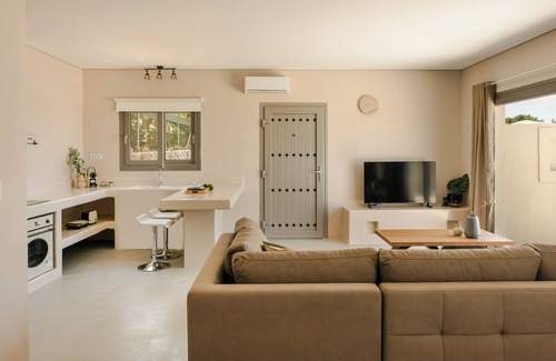 Loukerata Villa | Villa Black Pearl - Akrolithos Villas