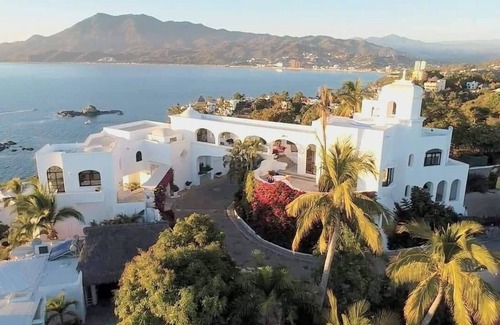 Las Hadas House | Villa Blanca