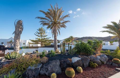 Charco del Palo Apartment | Villa Blanca Nudist Place