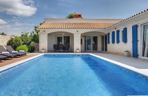 Sveta Nedelja Villa | Villa Blanca with a heated private pool