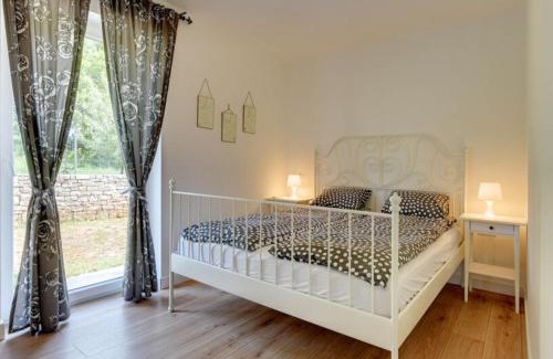 Sveta Nedelja Villa | Villa Blanca with a heated private pool