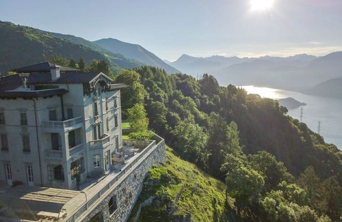 Pigra Villa | Villa Boffalora - Eight Bedroom Villa, Sleeps 14