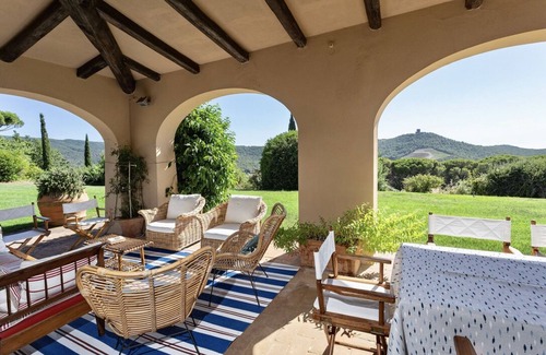 Castagneto Carducci Villa | VILLA BOLGHERI - Six Bedroom Villa, Sleeps 14