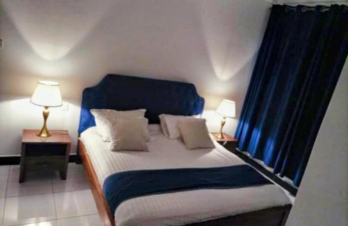 Kabale District Villa | Villa Bunyonyi