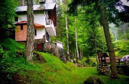 Semkovo House | Villa Byala Luna - Guest House