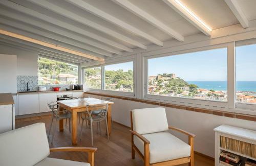 Castiglione della Pescaia Apartment | Villa con Giardino Vista Mare