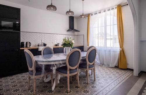 Cabourg Villa | VILLA CABOURG center, beautifully renovated, garden, wifi, jacuzzi
